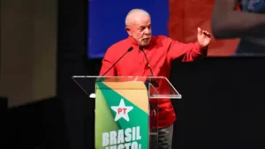 Brazil’s Lula Eyes Fourth Term as Health and Economy Dominate Political Landscape
