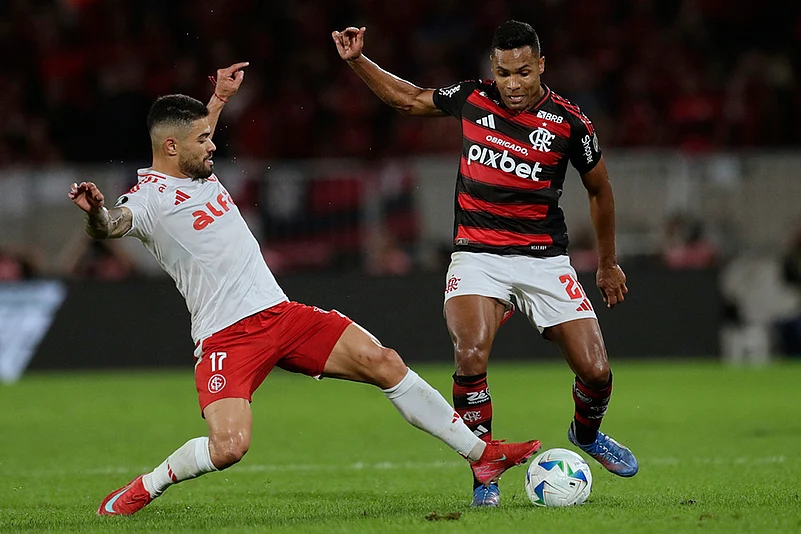 Flamengo Defeats Internacional and Shows How Brazilian Clubs Turn Football Into Business Power