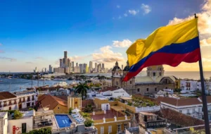 Colombia’s Economy: Shifting Gears as Commerce Grows and Mining Slides in Q2 2025