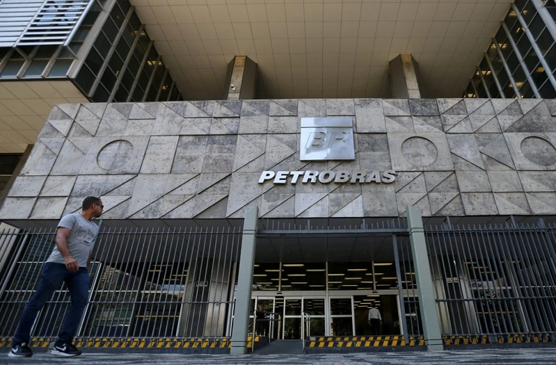 Petrobras Stays Out of Raizen Deal, Biofuel Sector Faces Reality