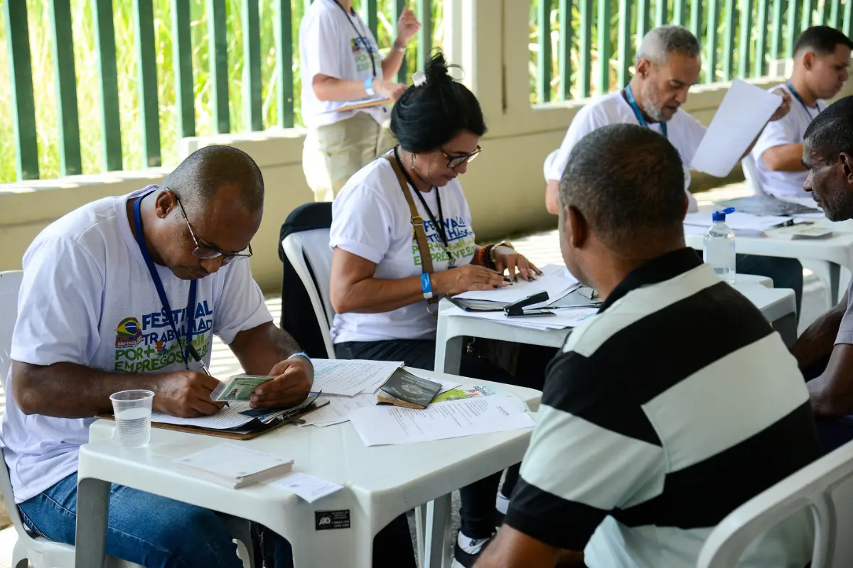 Brazil’s Job Engine Roars: Over 1.2 Million Formal New Hires Reflect Shifting Strength