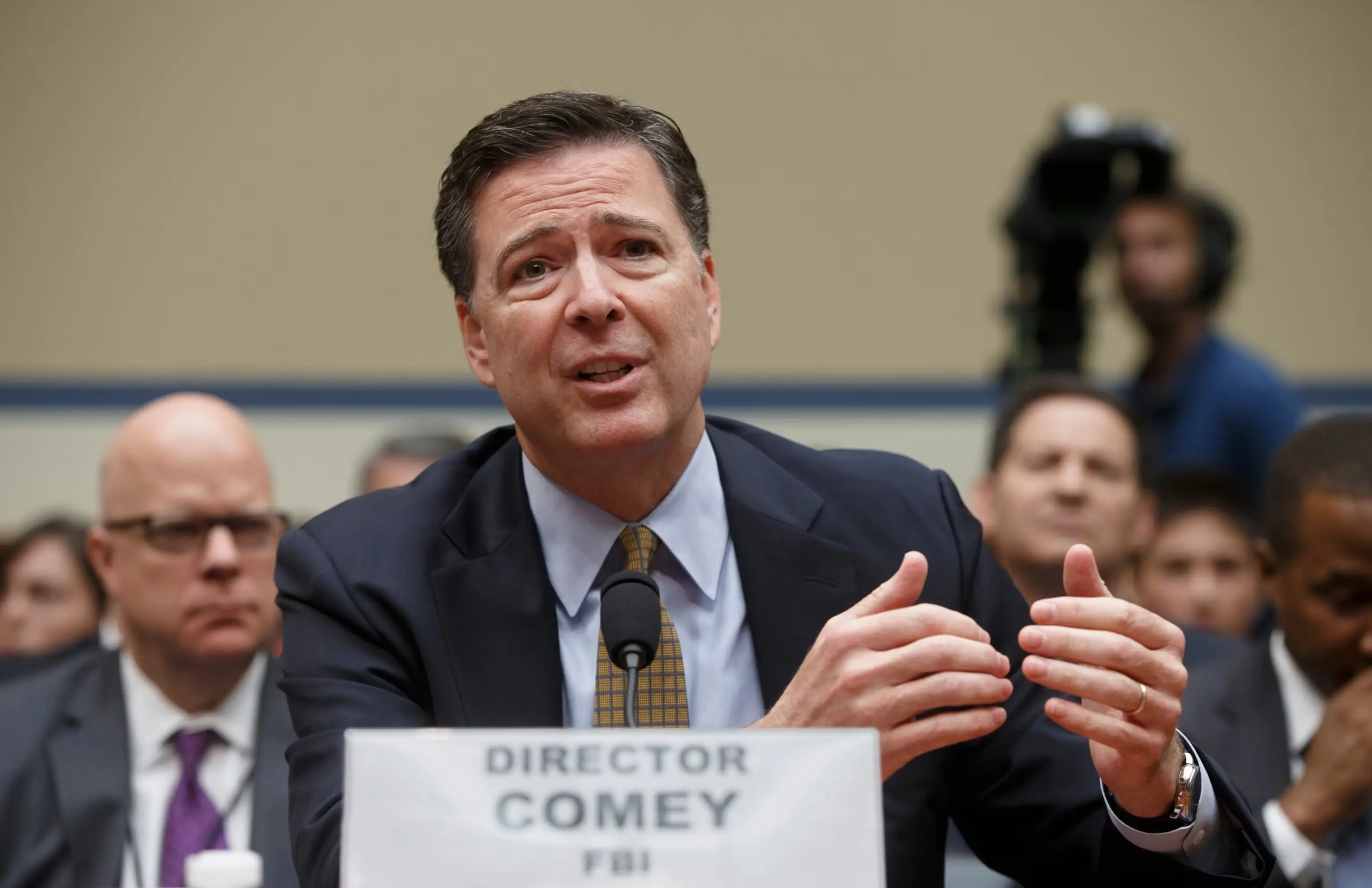james-comey-ap-jef-250925_1758816812924_hpMain