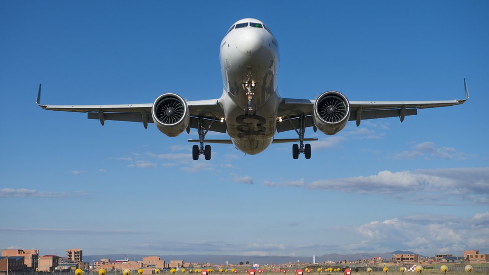_118695140_airbus