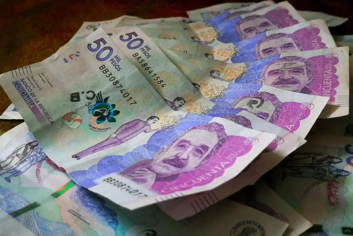 Colombia Pension Funds Face $1.3B Forced Transfer to Colpensiones