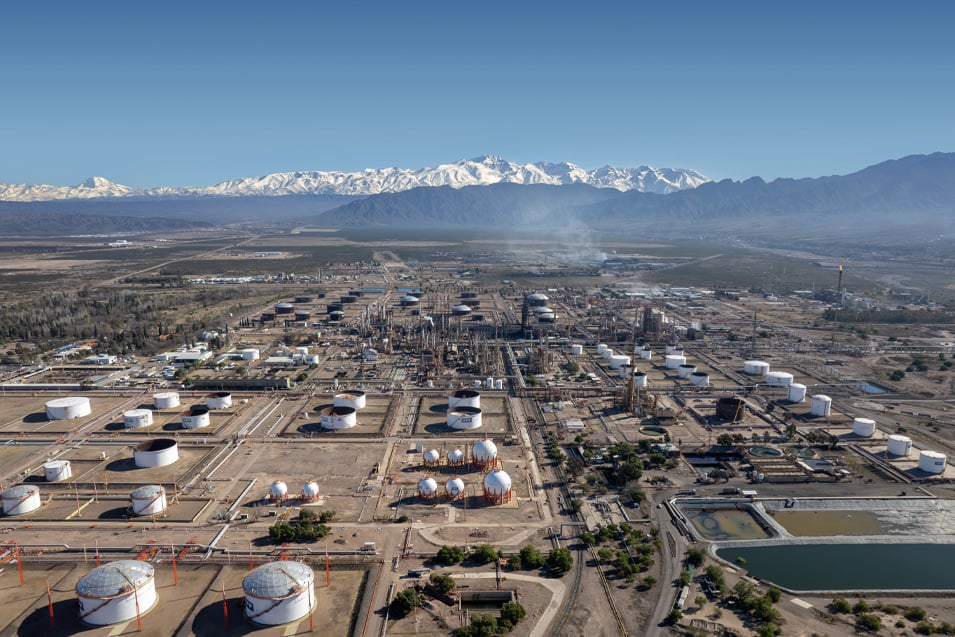 Vaca Muerta Oil Field Argentina RIGI