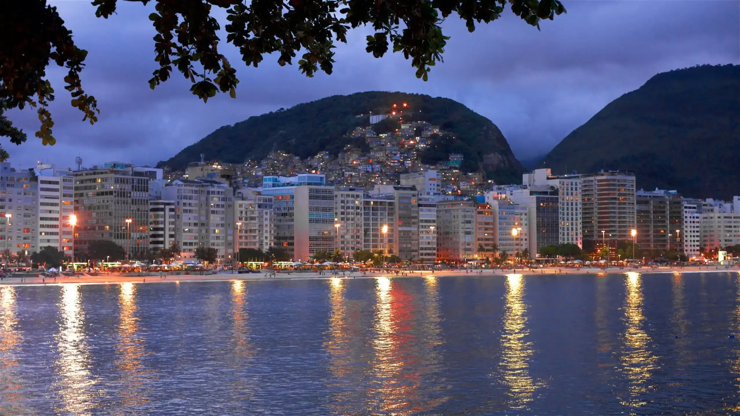 The Arcos da Lapa lit at night — backdrop for the Friday night shows in the Rio de Janeiro Nightlife Guide for May 29, 2026.