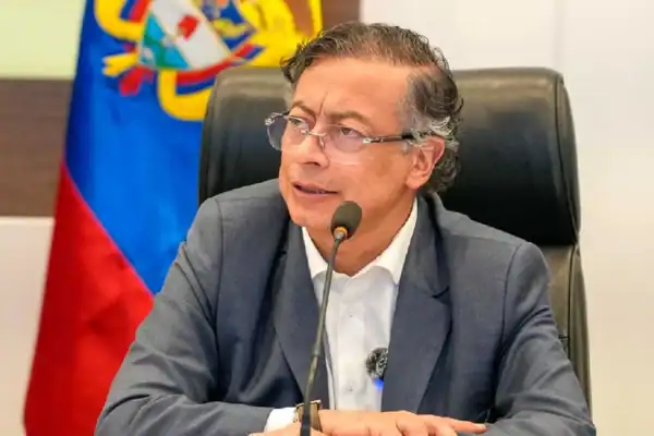 Gustavo-Petro-credit-andrea-puentes-presidency