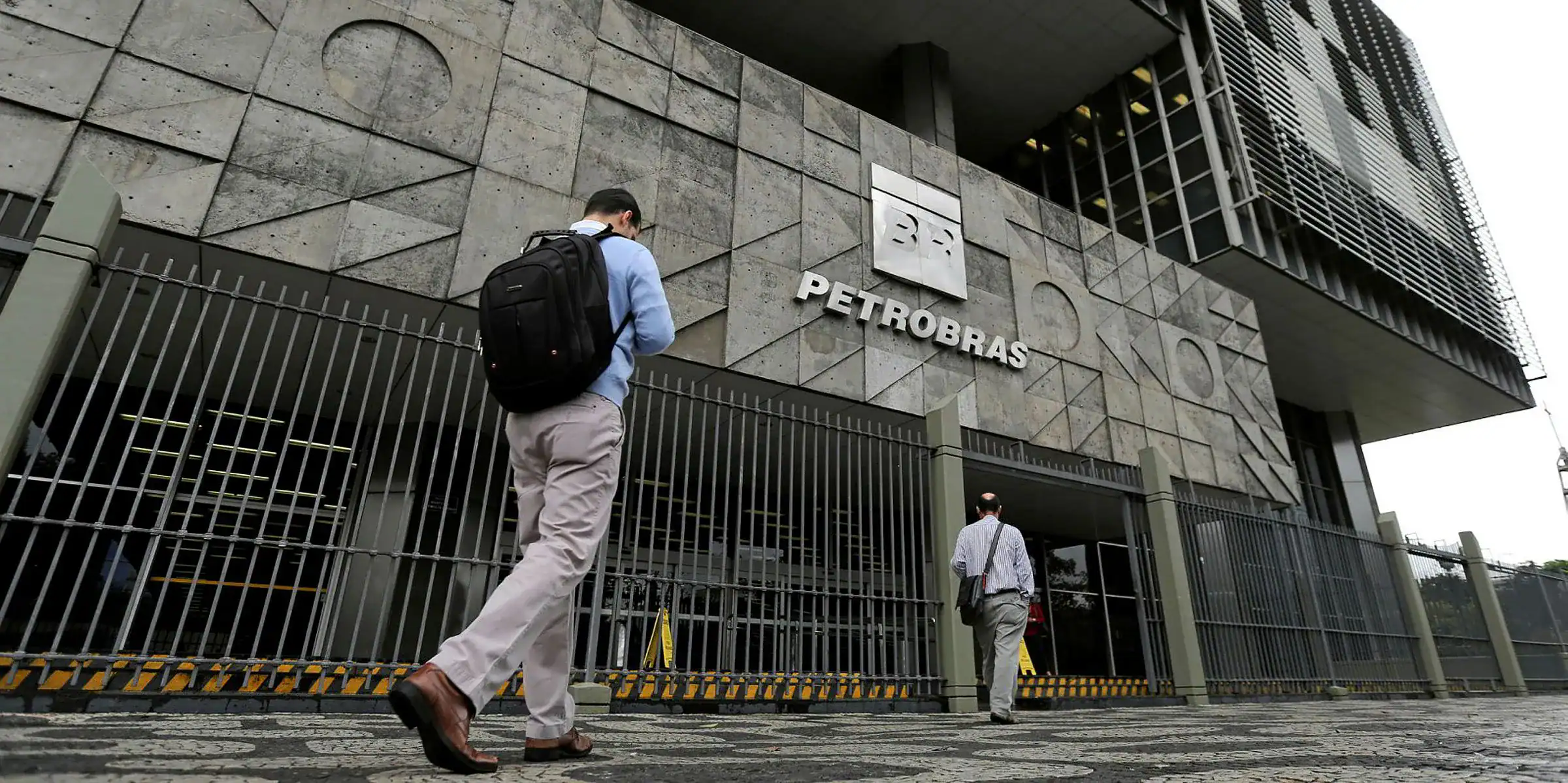 Petrobras critical minerals push begins with a research pact signed with development bank BNDES