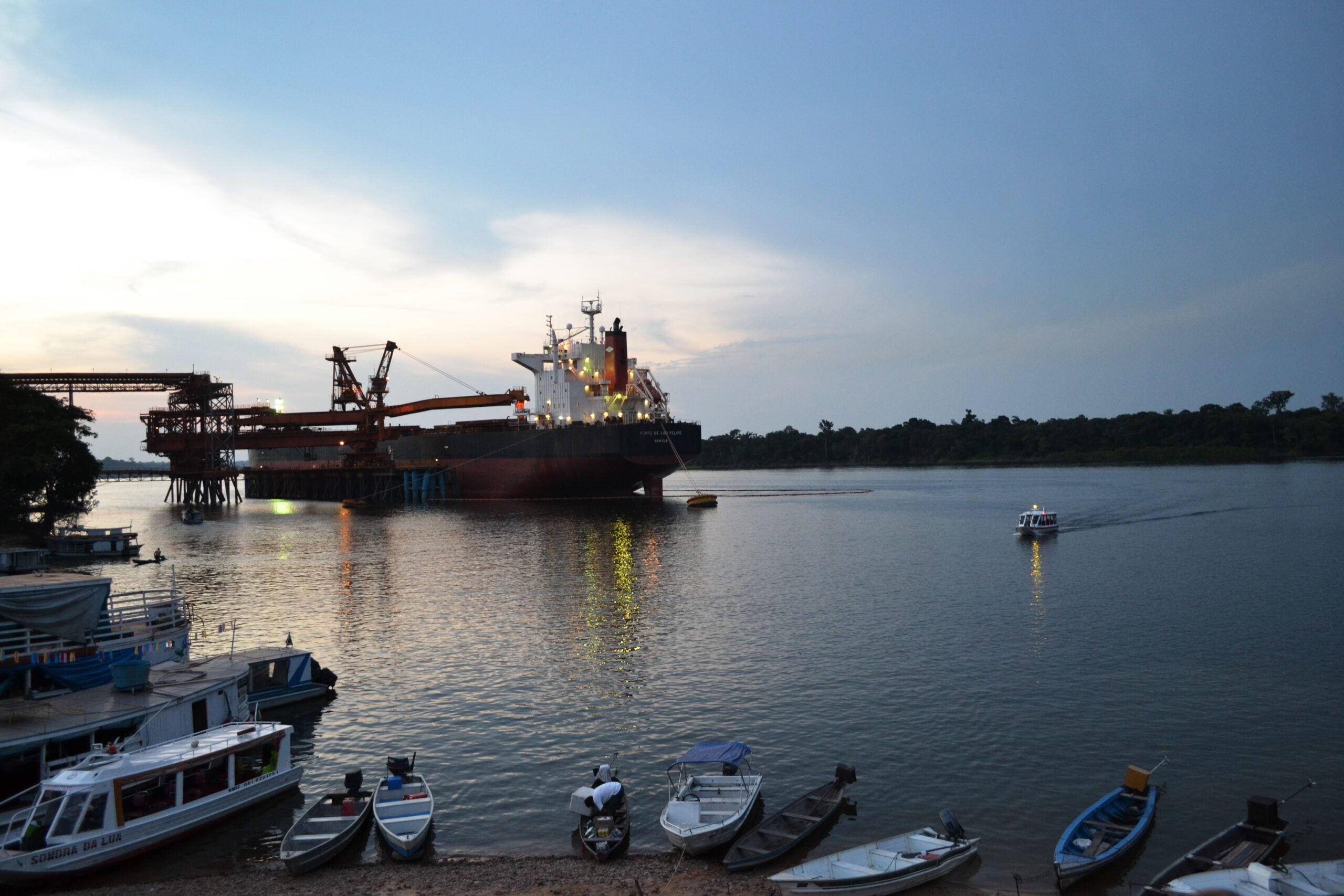 Brazil’s Biggest Bauxite Mine Wins License to Keep Digging to 2041