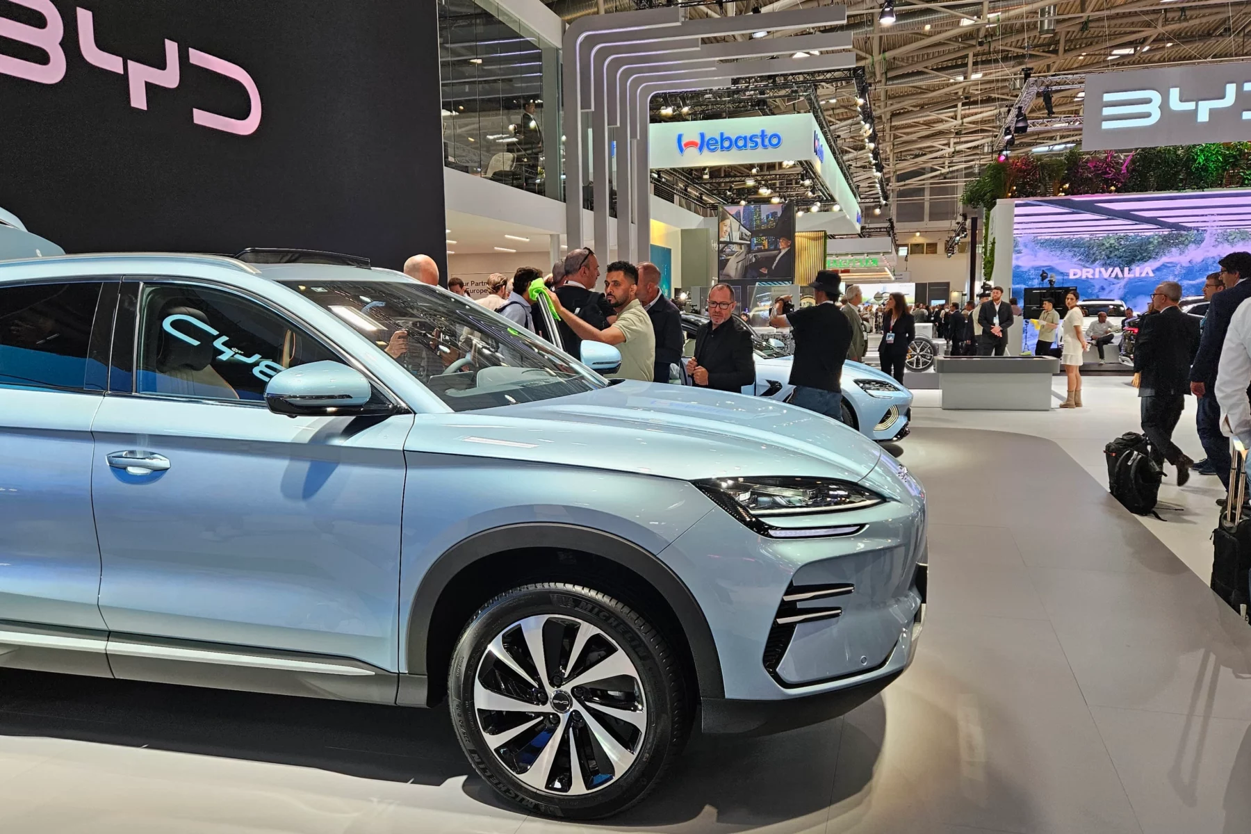 electric trucks — China Brings Its Electric Trucks to Colombia to Take On Diesel