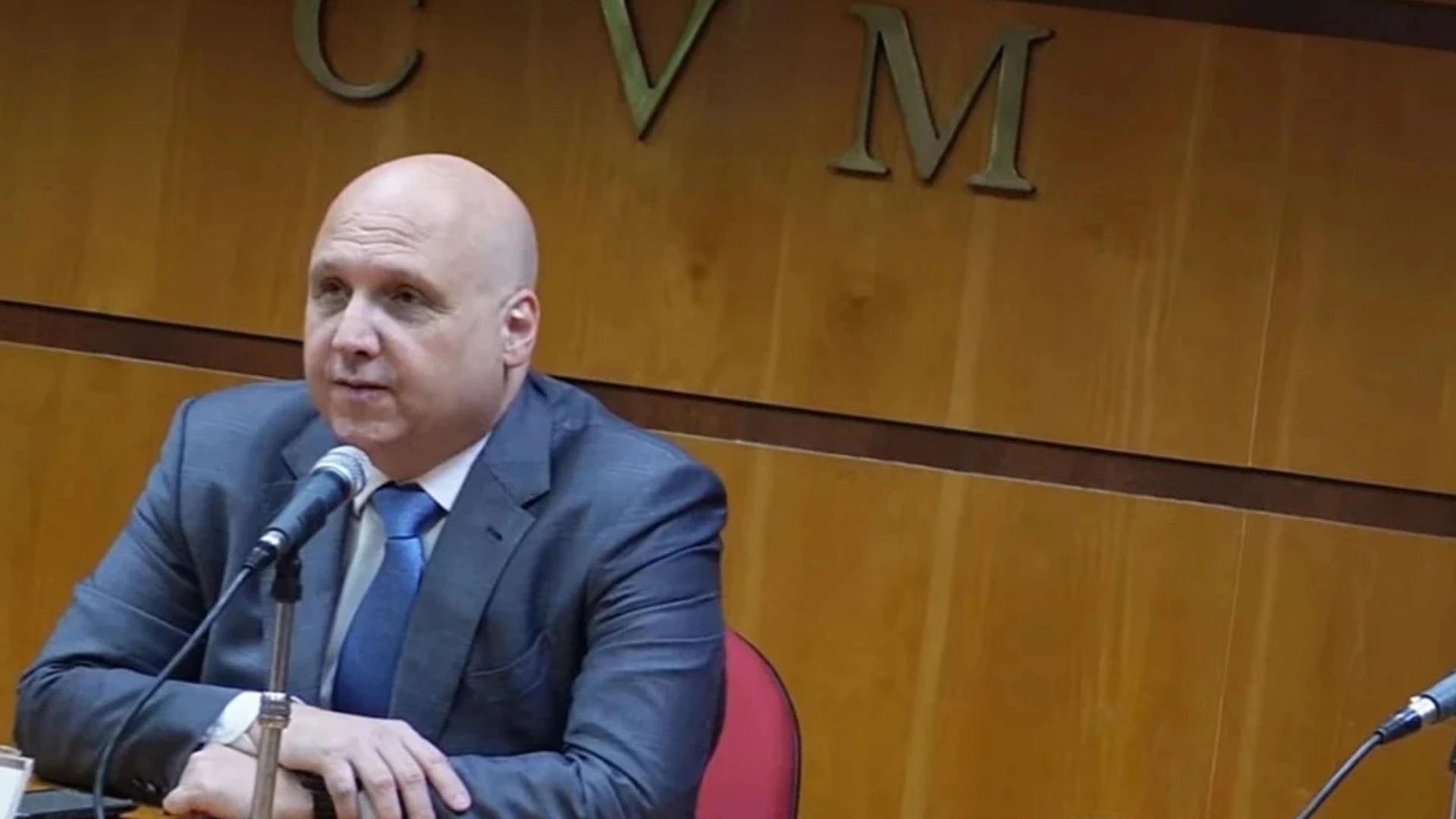 New Chief of Brazil Securities Regulator Fires Sev