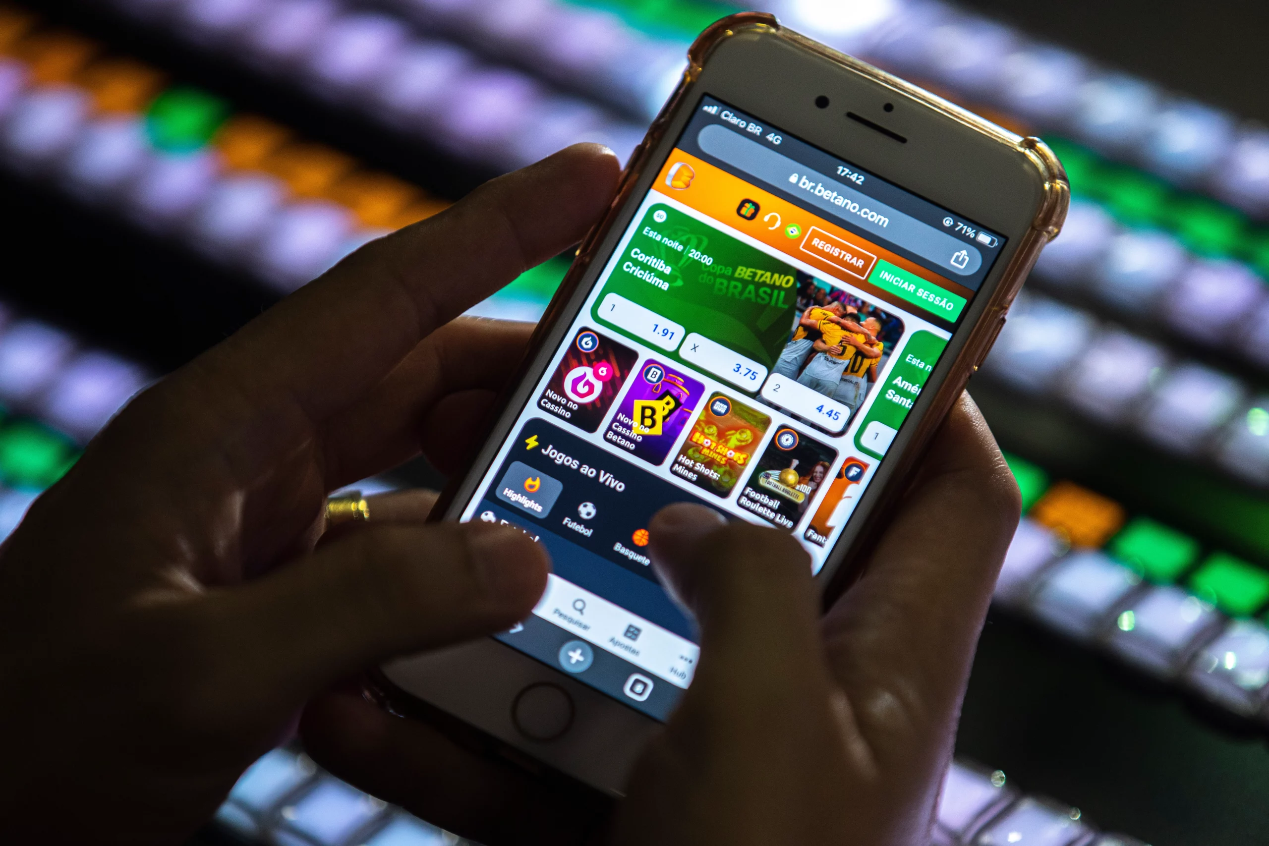 Brazil Betting Boom Eats Into Family Spending on Clothes and