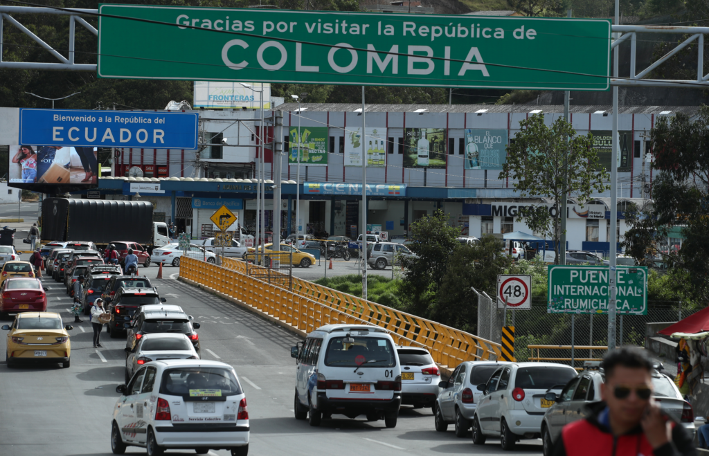 Colombia’s Stock Market Falls as Oil and a Strong Dollar Weigh
