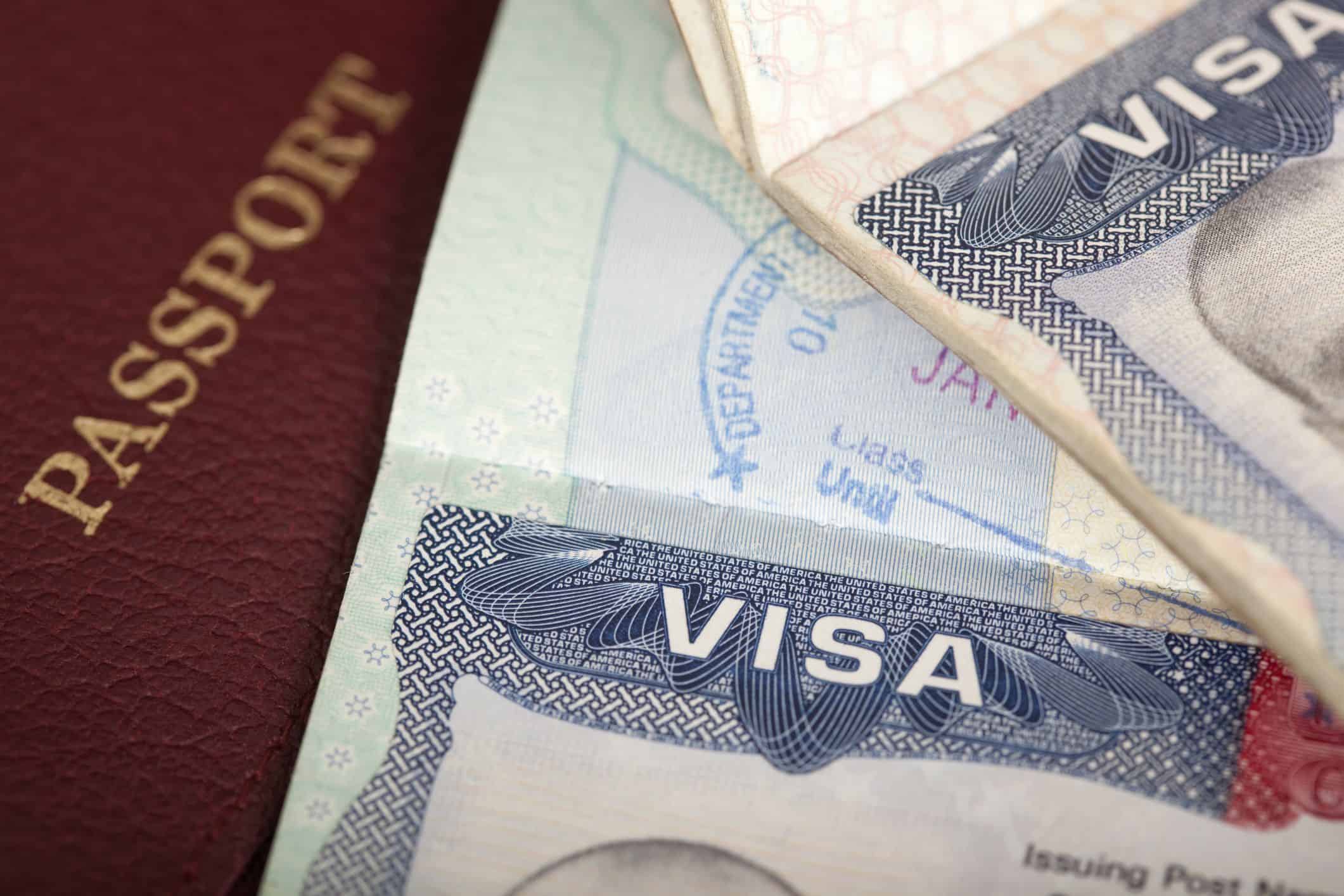 Passport documents for the DNI and CUIL in Argentina