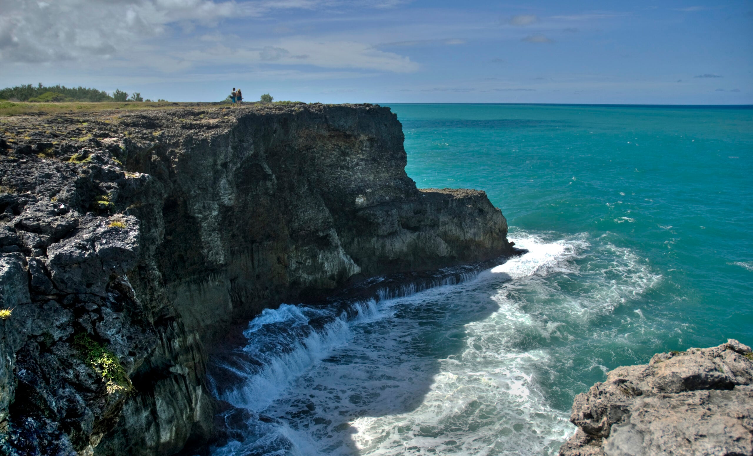 Barbados Opens Its Deep Waters to Oil, Testing a Climate Champion