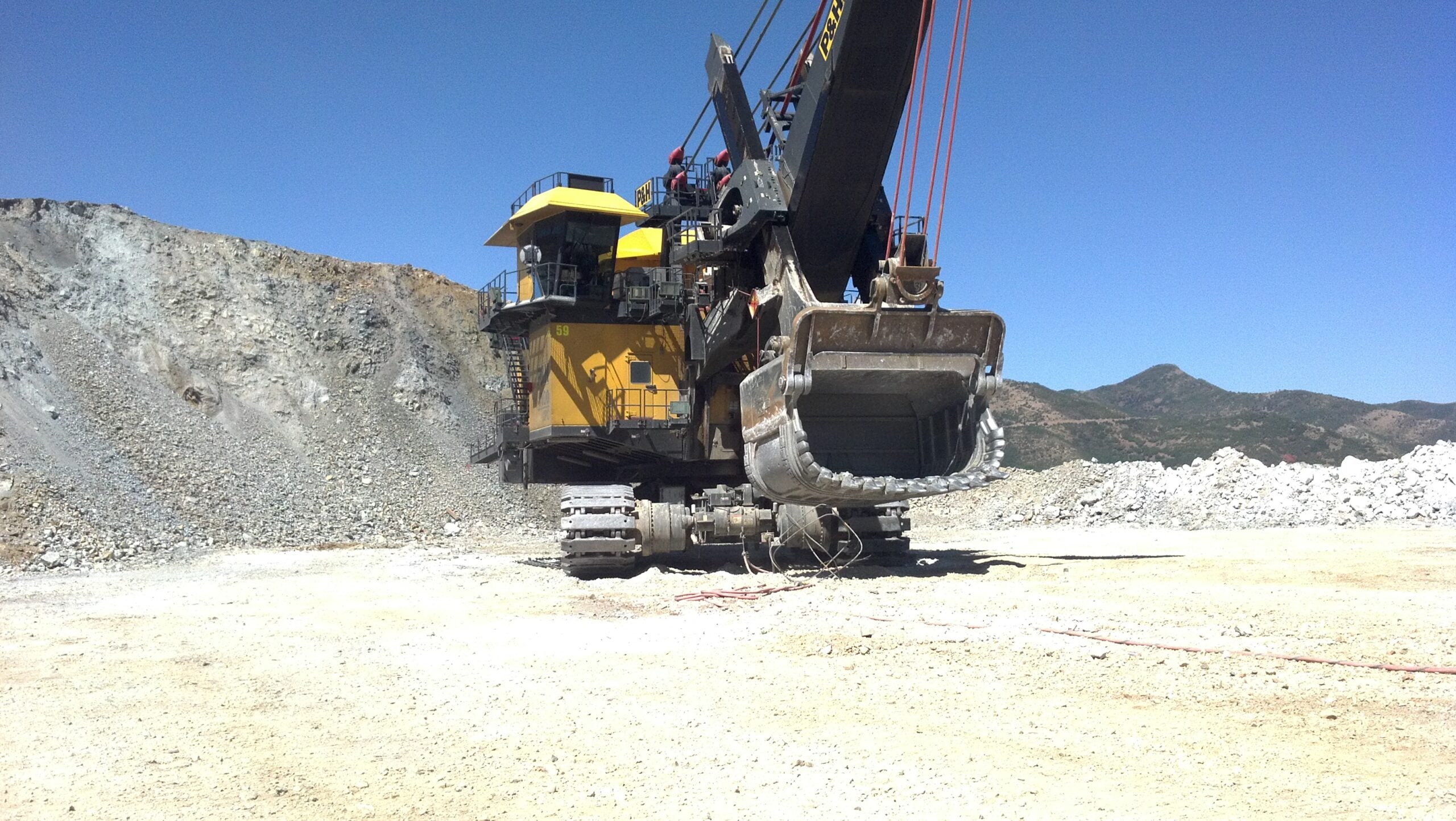 Ecuador Reopens Its Mining Map, With the IMF Watching the Clock