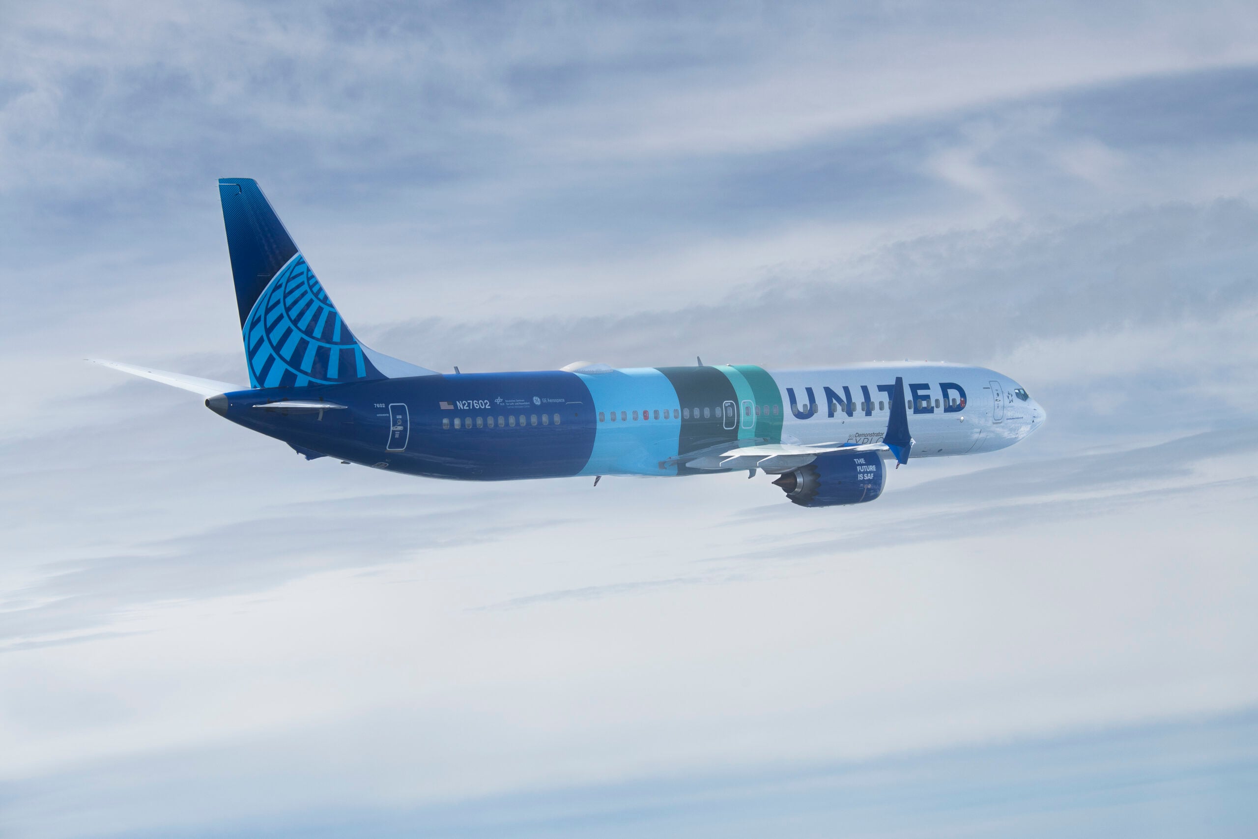 Sustainable aviation fuel — aircraft testing low-carbon jet fuel