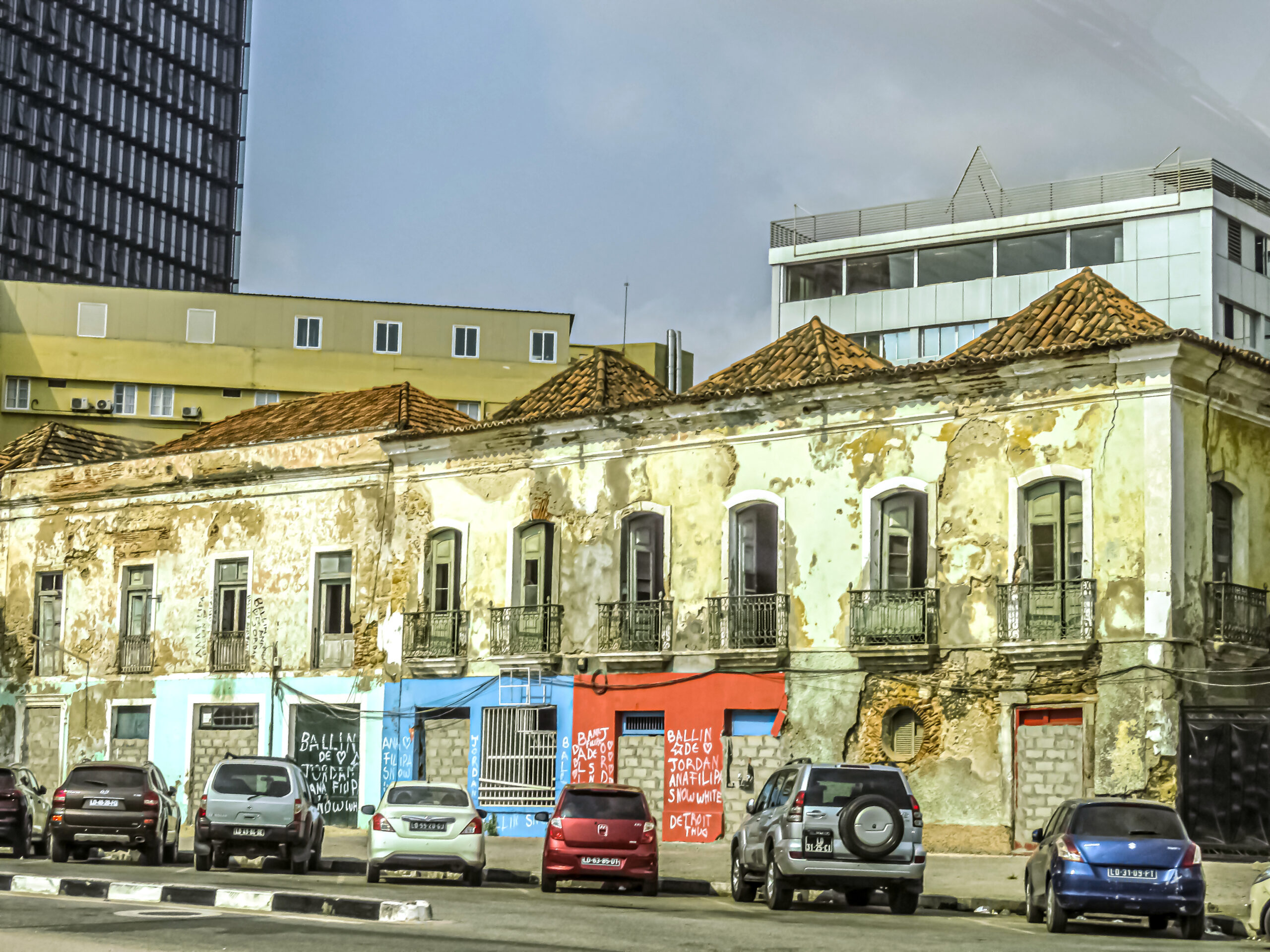 Angola oil revenue — a street in Luanda, the capital and commercial centre of Angola