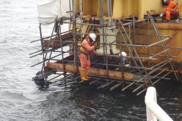 File:WINDFALL ENGINEERING AT WORK OFFSHORE NIGERIA.jpg