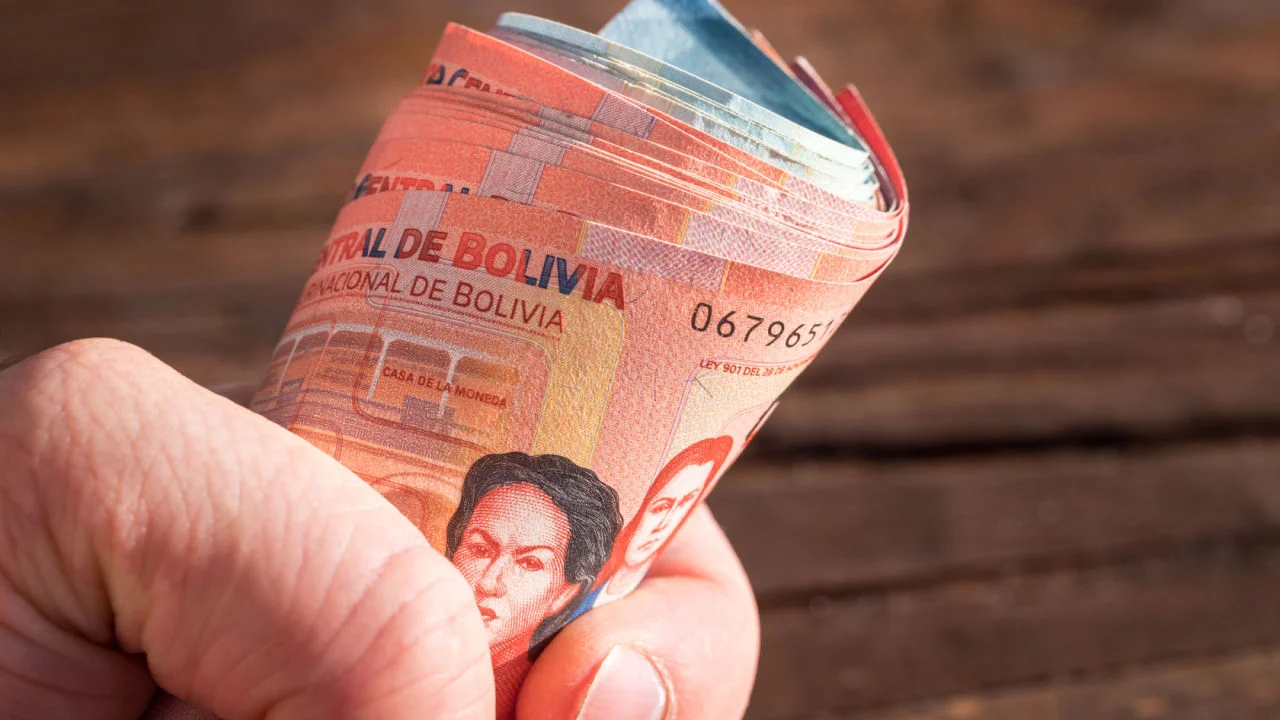 Bolivia currency reform nears as the government readies a float and an IMF deal