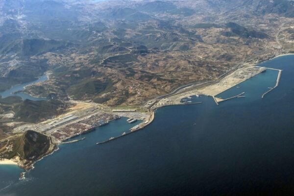 File:PortofTangerMed1.jpg