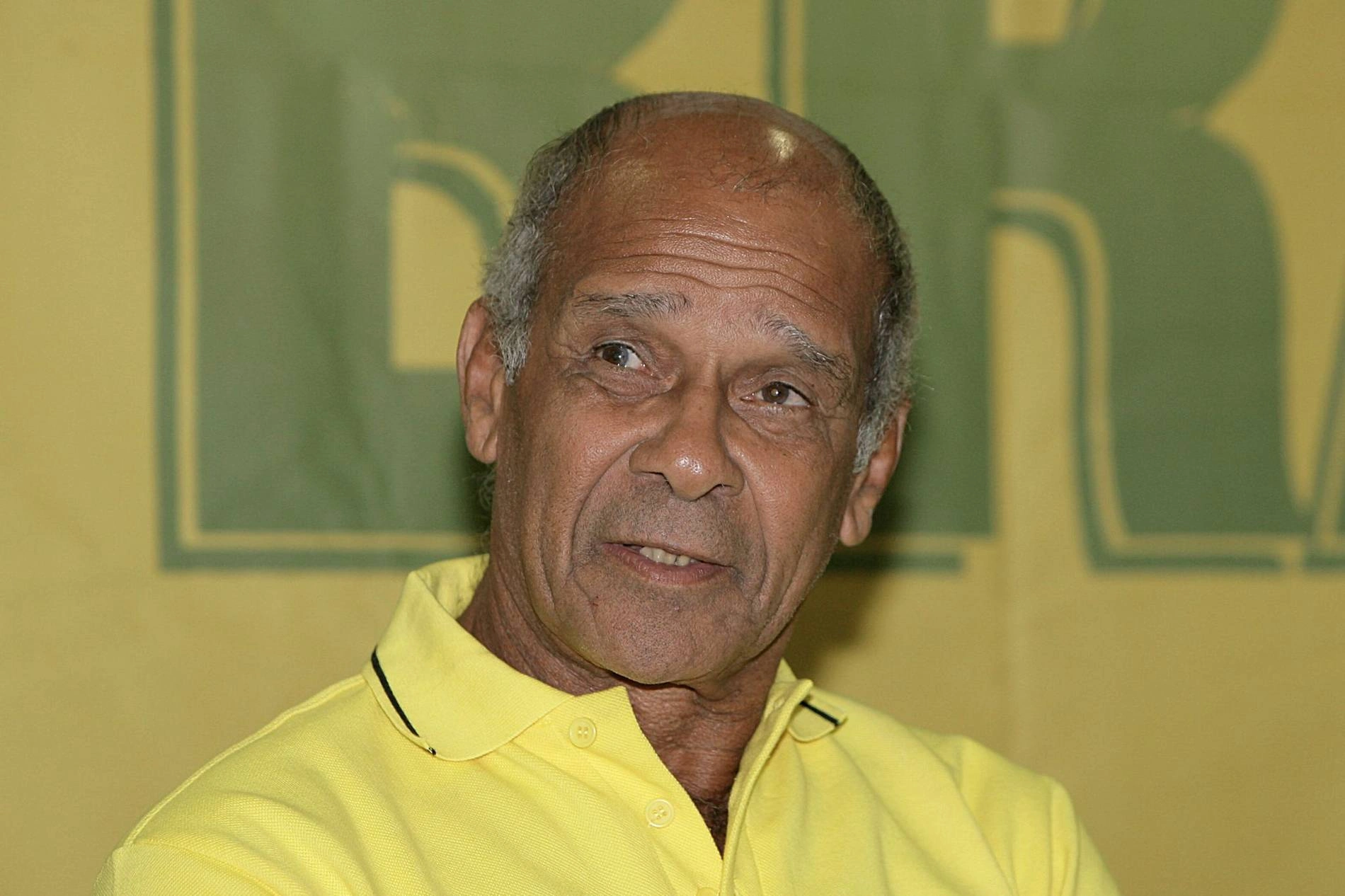 A Champion of Brazil Greatest Ever Team Dies on the Eve of a World Cup