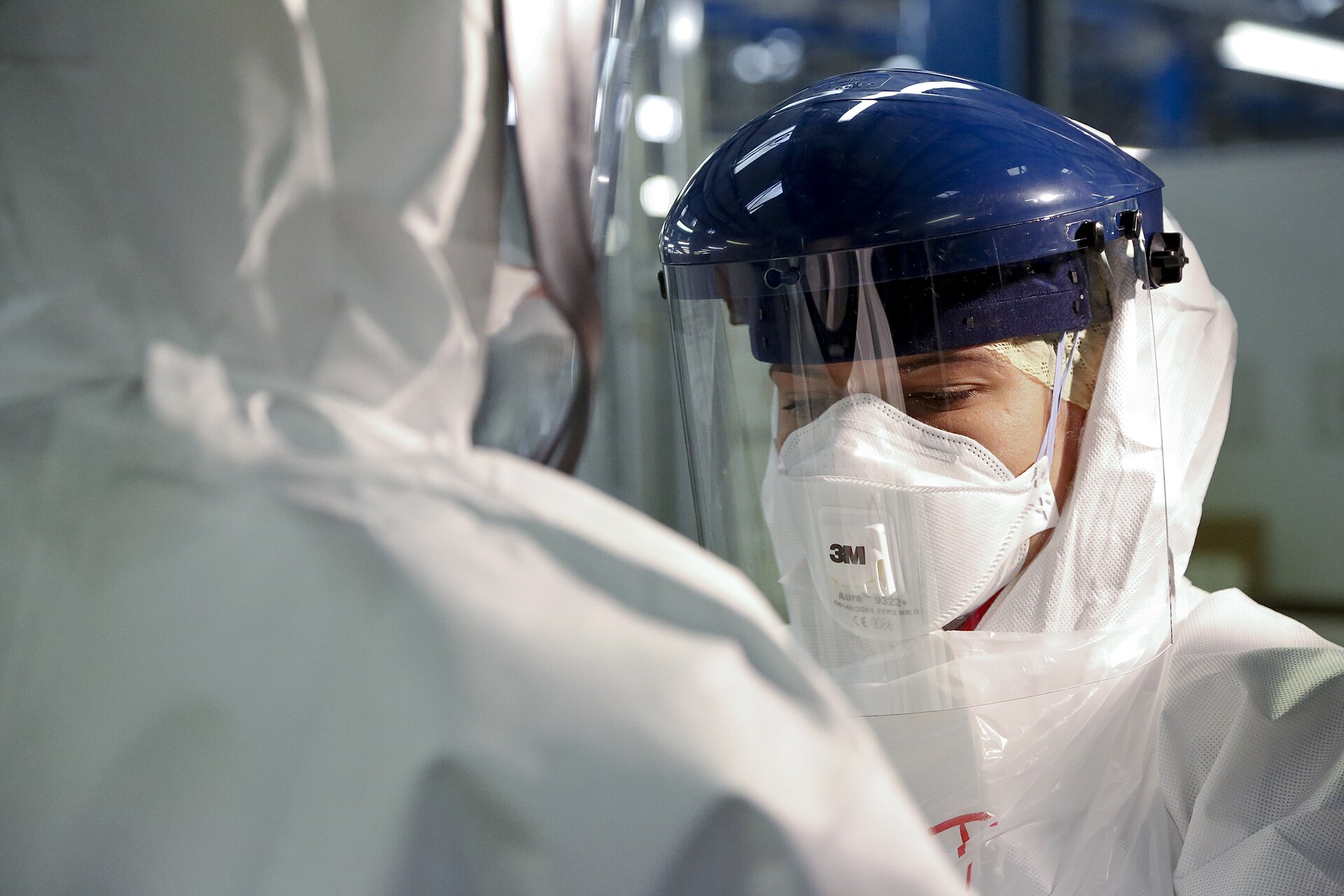 Ebola Death Toll Passes 1,000 in DR Congo as Rare Strain Spreads