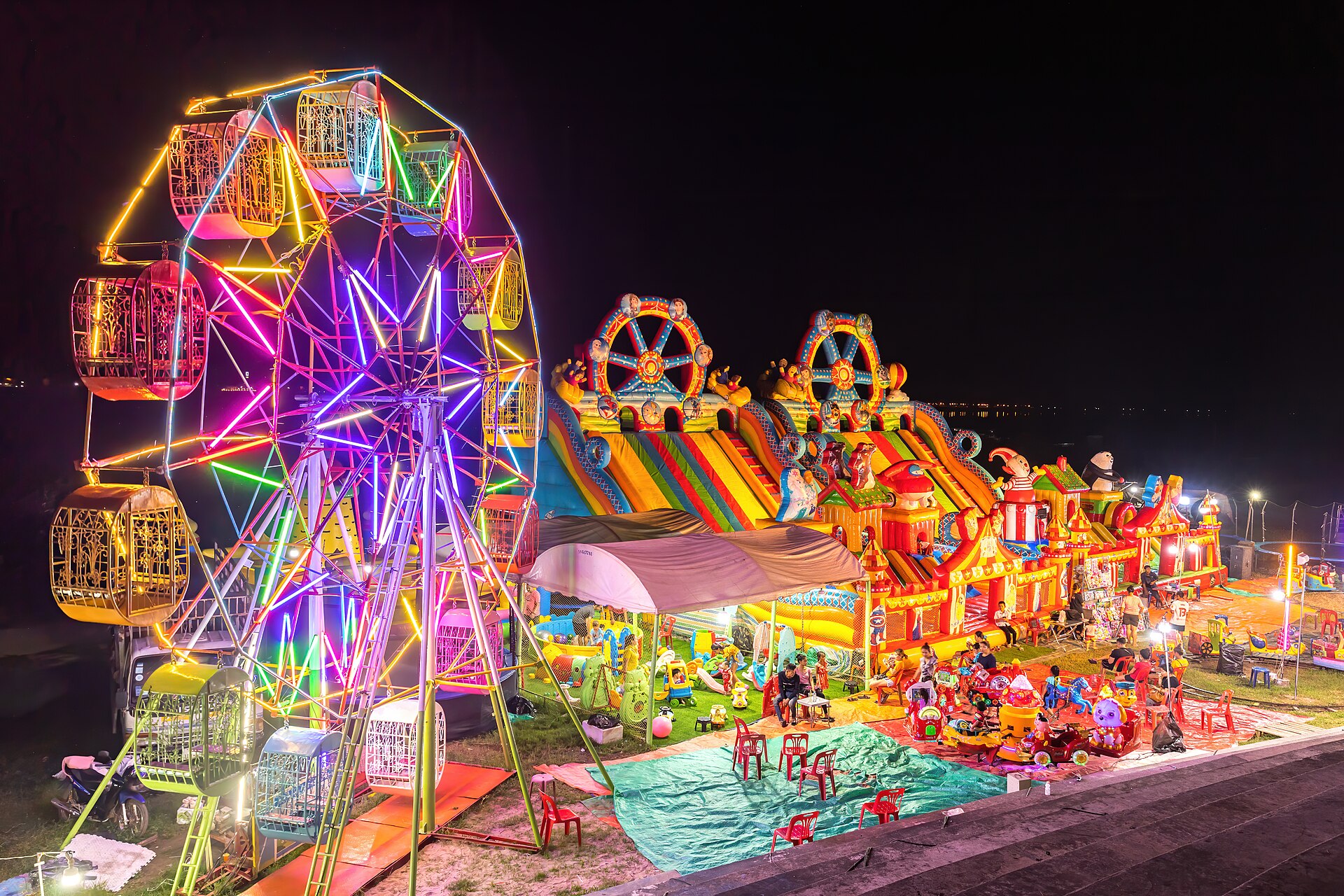 Ferris wheel