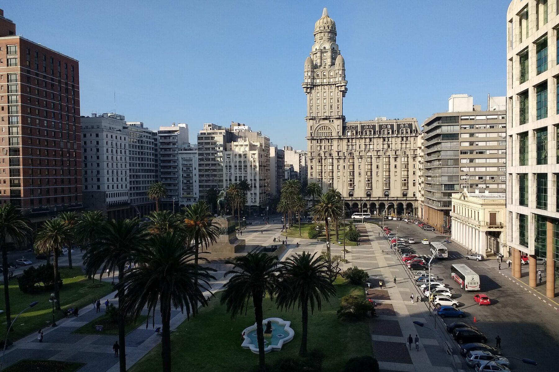 Plaza Independencia, Montevideo, Uruguay