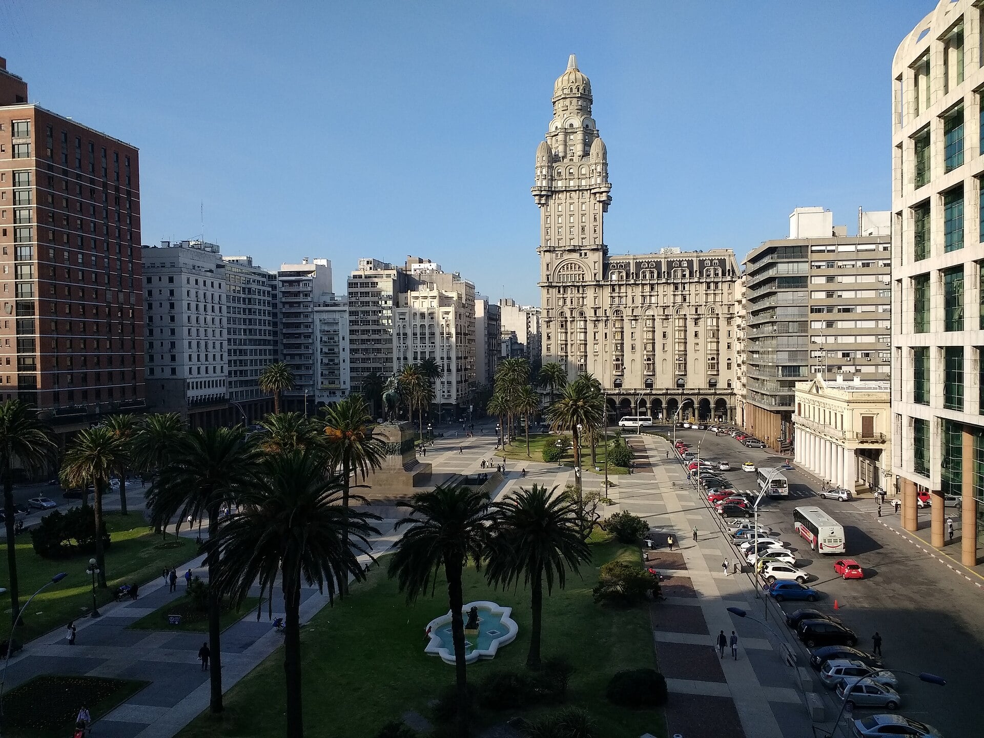 Plaza Independencia, Montevideo, Uruguay