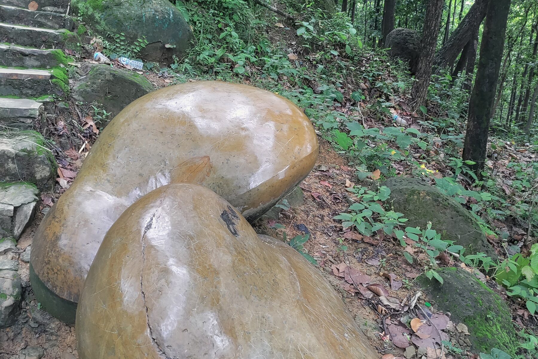 Stone sculpture