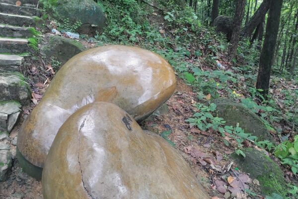 Stone sculpture