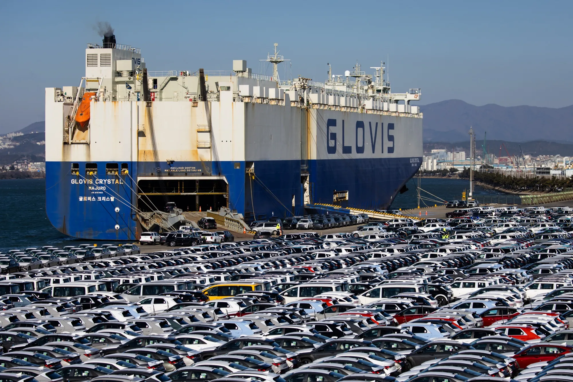 Interoceanic Corridor Freight Moves 900 Hyundai Cars Korea to US