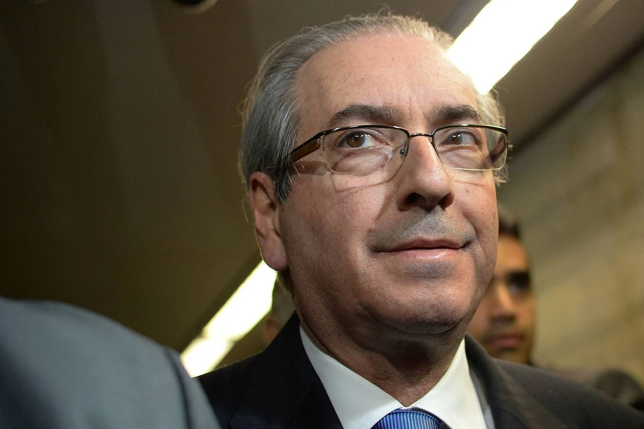 BN-NW711_0505br_M_20160505083053