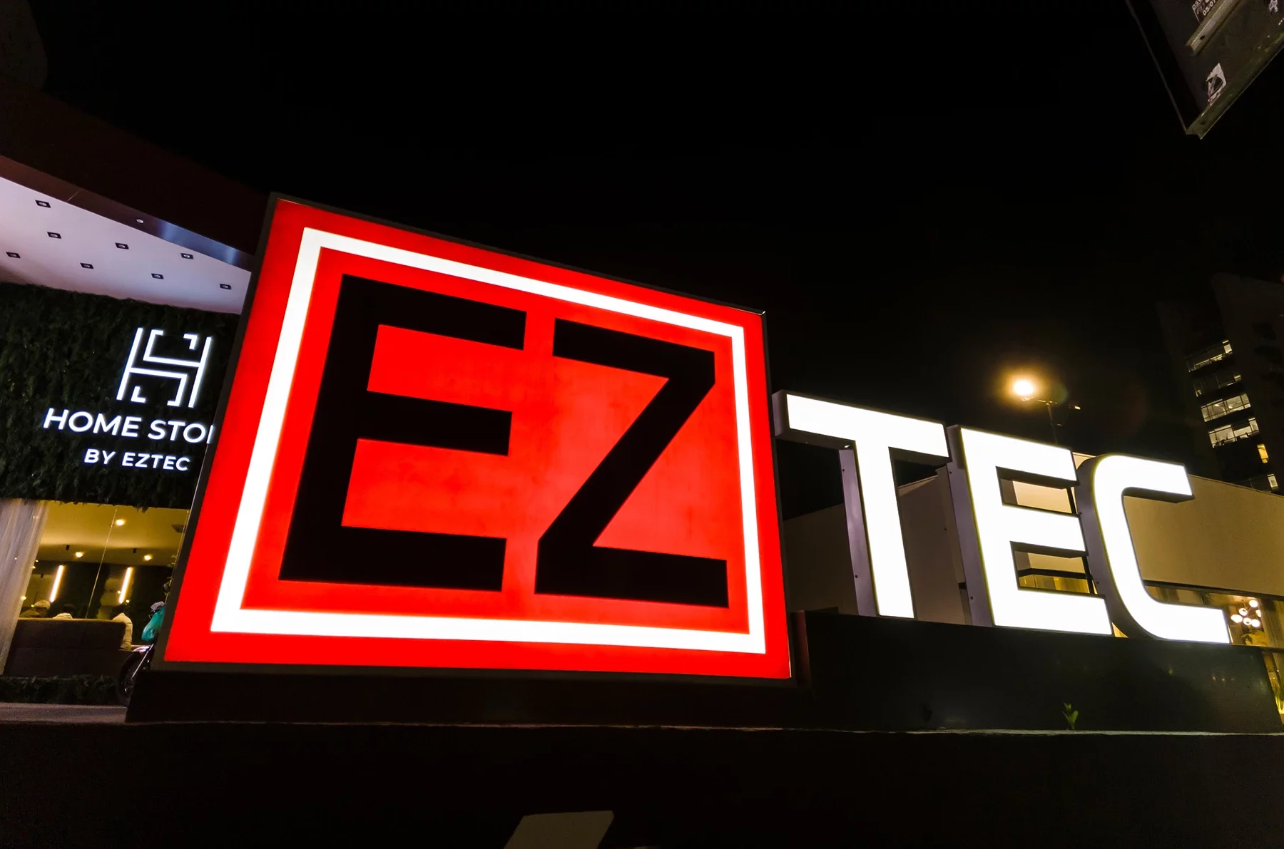 EZTEC_SHUTTER