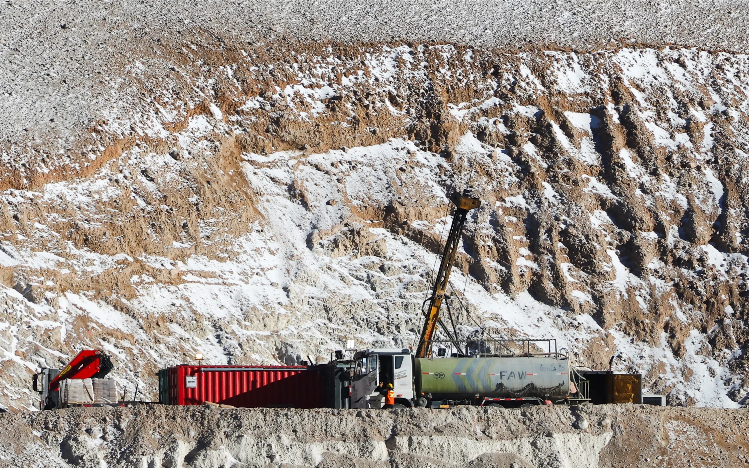 Argentina Approves US$9.7 Billion Vicuna Copper Project