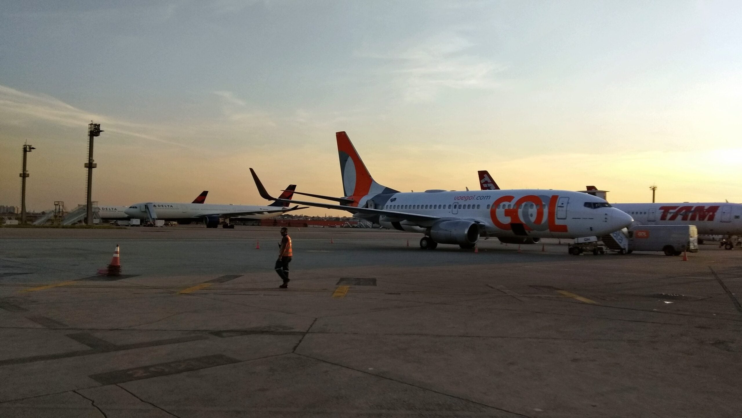 A GOL Boeing 737 on the tarmac at a Brazilian airport