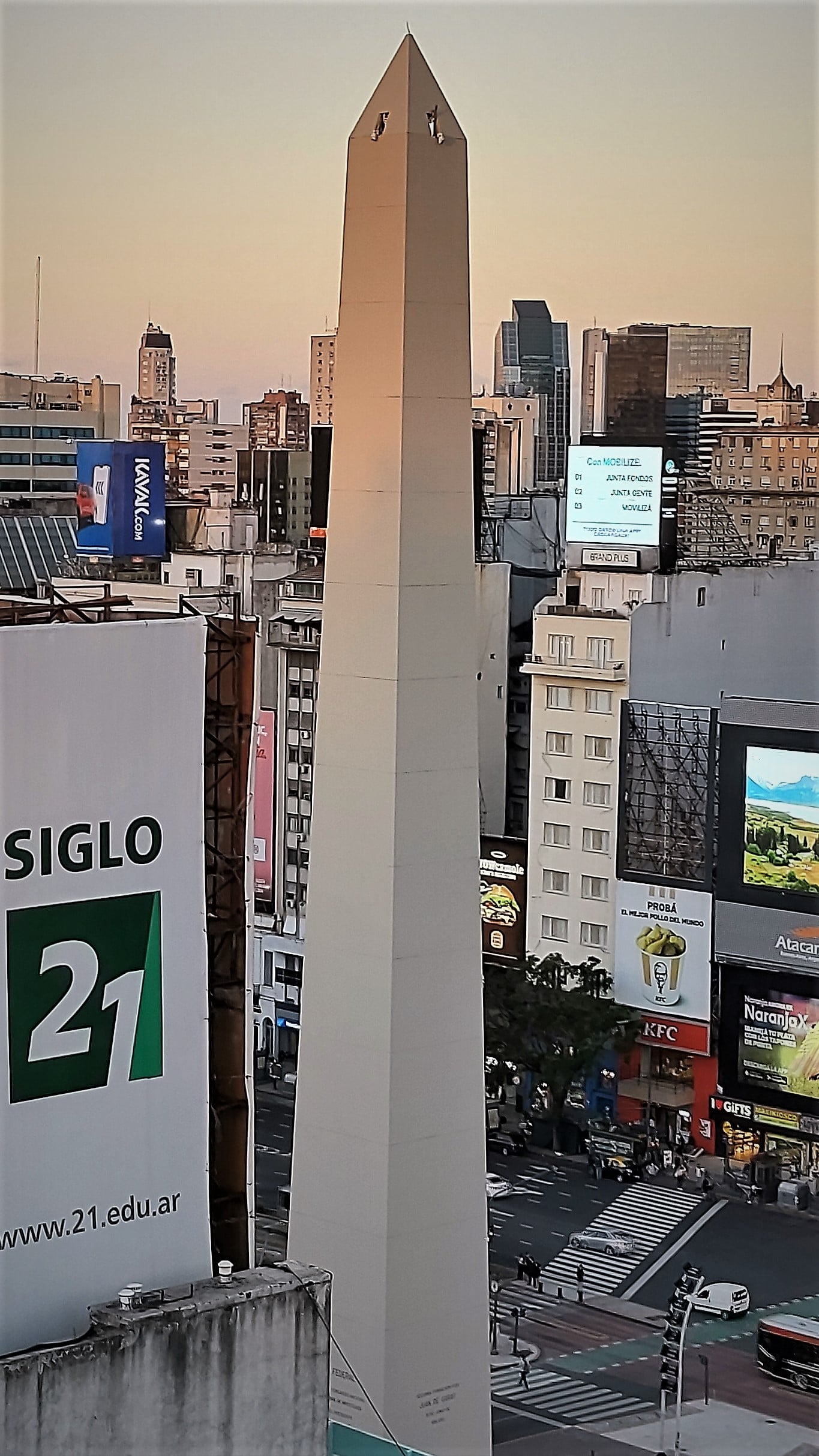 Argentina Credit Defaults Climb Toward 16% of Borrowers