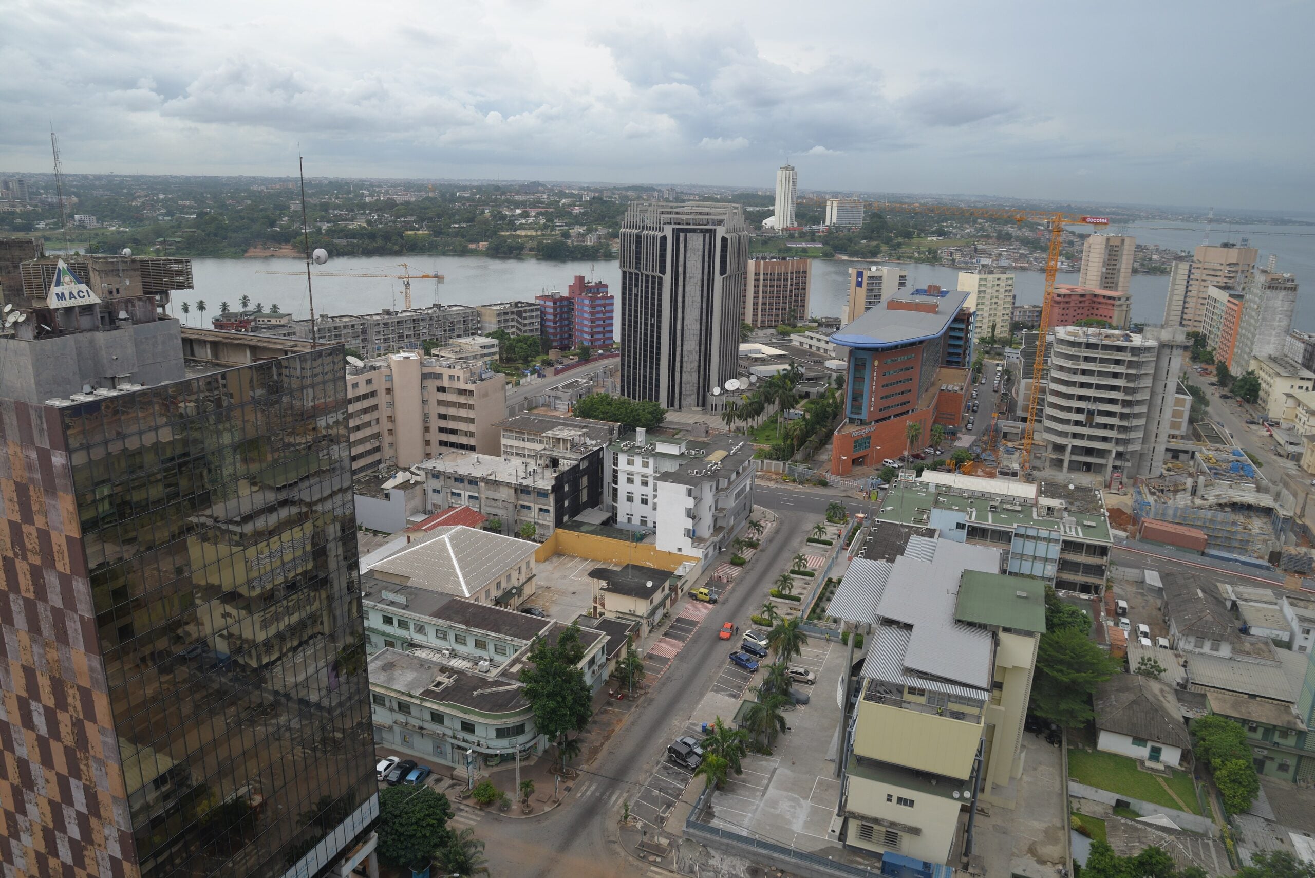 Côte d’Ivoire 5G and Starlink over the Plateau business district in Abidjan