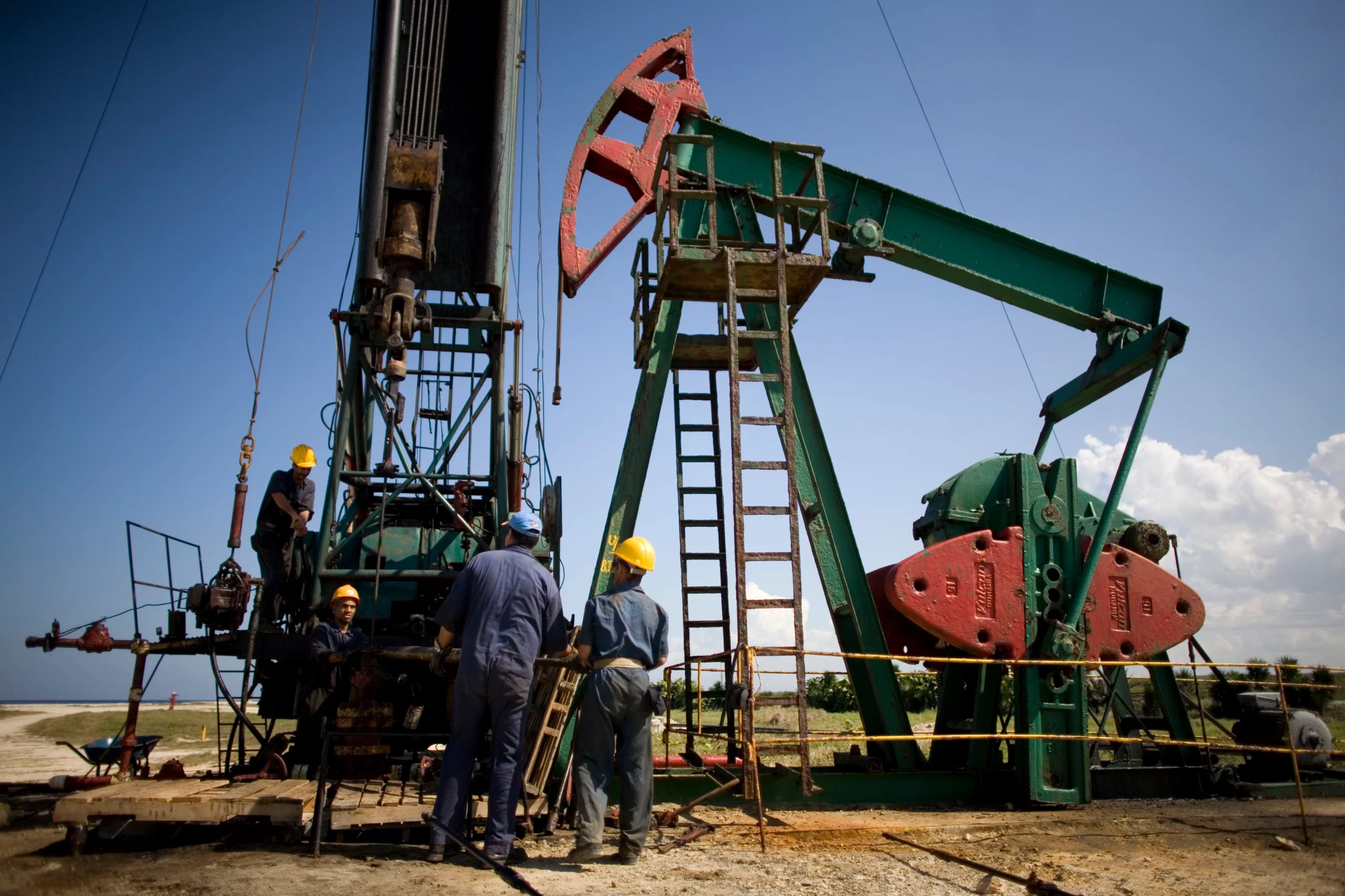 Cuba Ends Its State Oil Monopoly After 66 Years