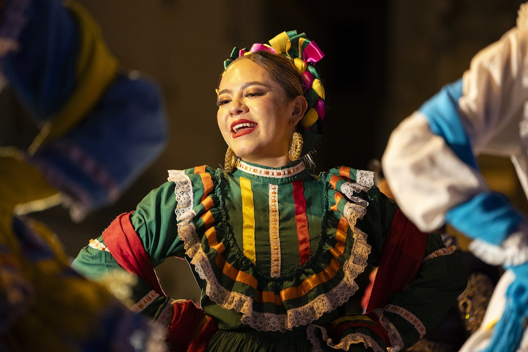 Mexican folklore dancers