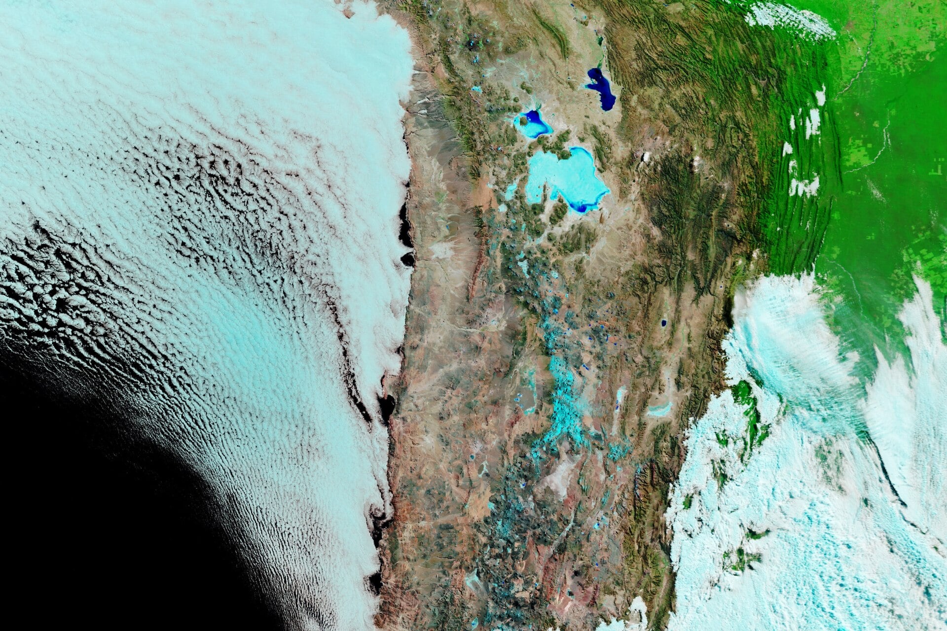 Chile Storm’s Economic Toll: Generator Sales Surge 50 Times, Exports Tumble