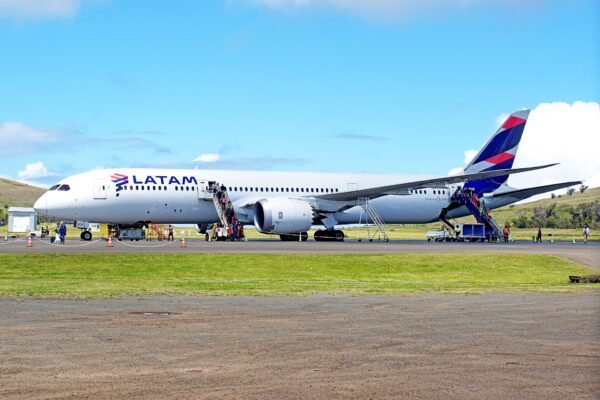 a LATAM Airlines aircraft at Santiago airport