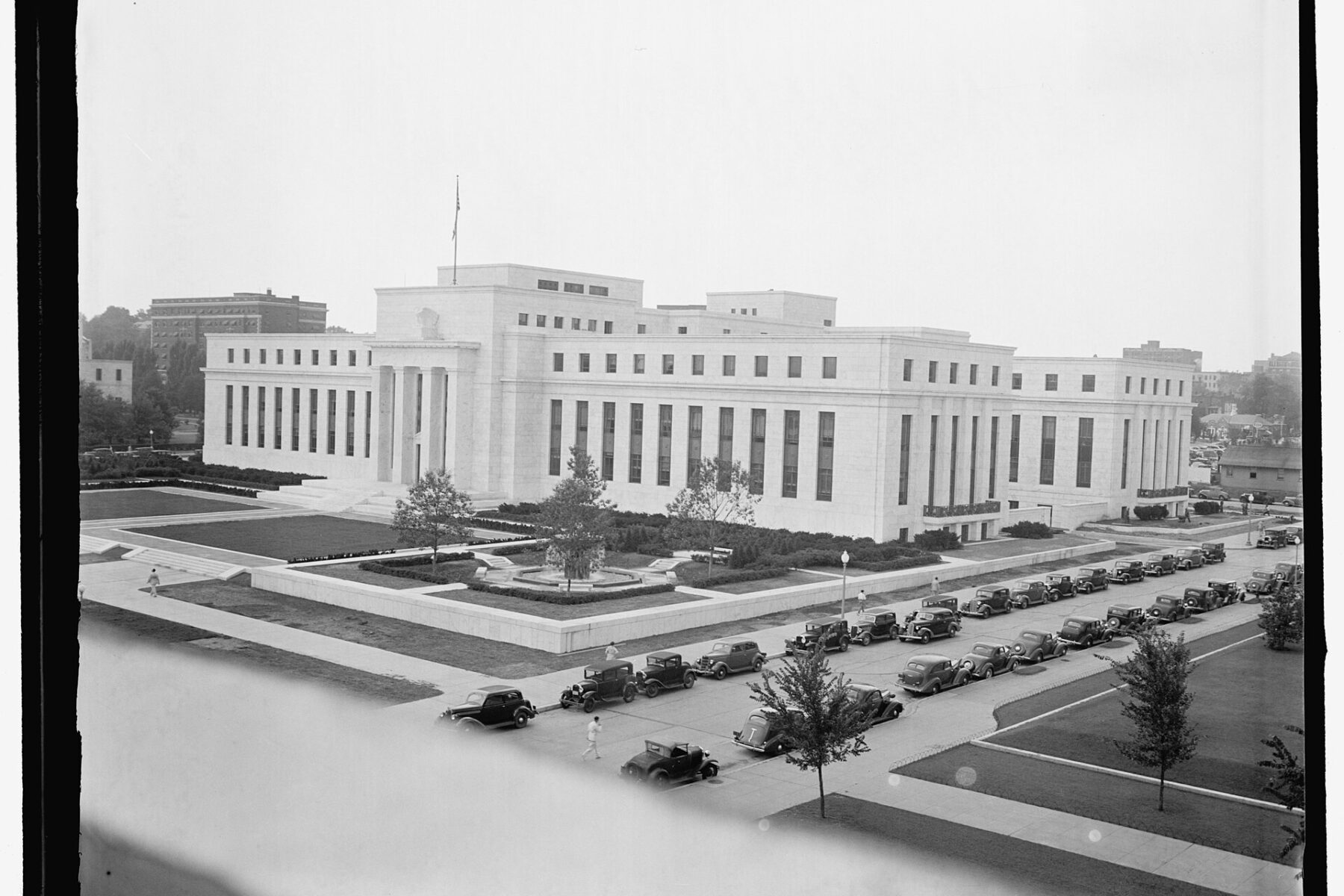Federal Reserve building in Washington D.C.