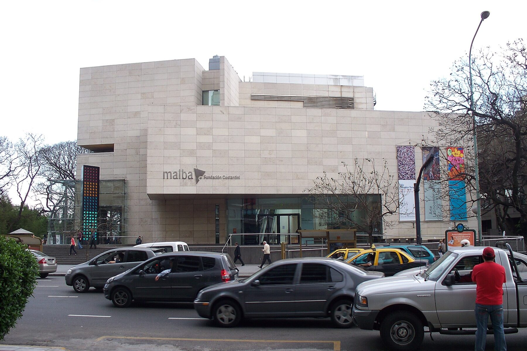 MALBA museum facade in Buenos Aires, MALBA nature shows