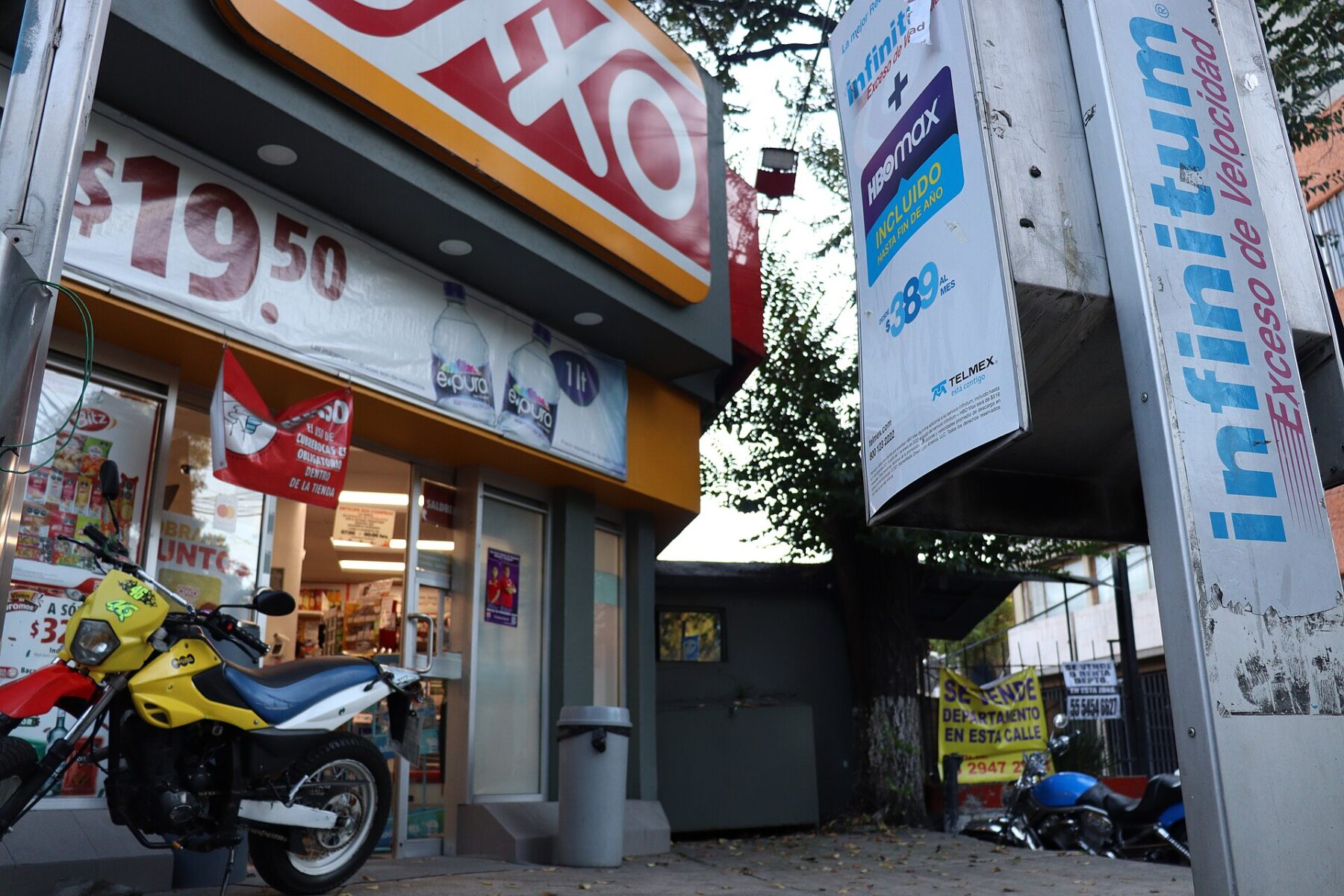 Oxxo store in Mexico City, FEMSA results
