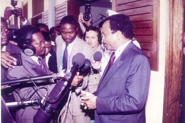 Paul Biya speaking to journalists on election day in 1997