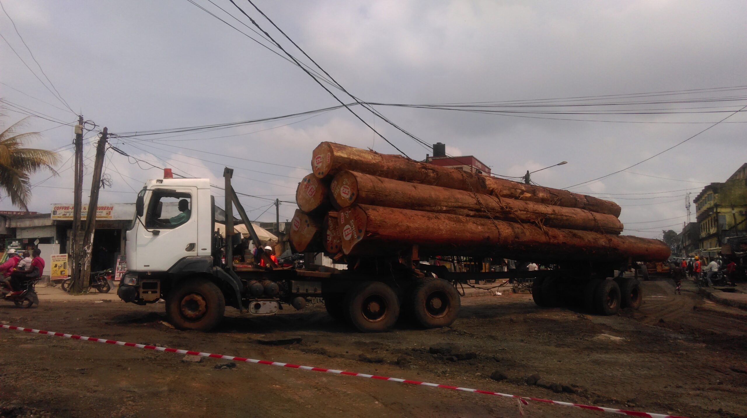 log export ban — a logging truck hauls tropical timber in Cameroon