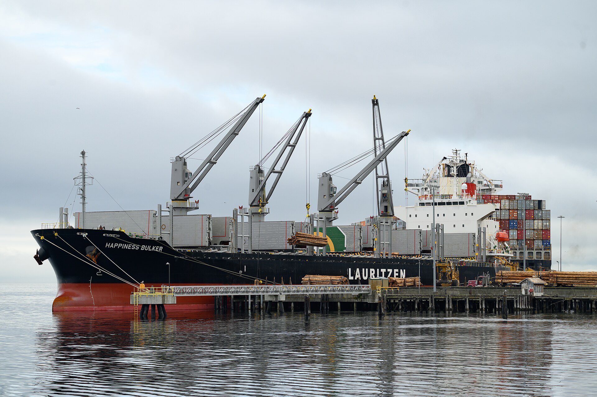 Paraná — grain shipping