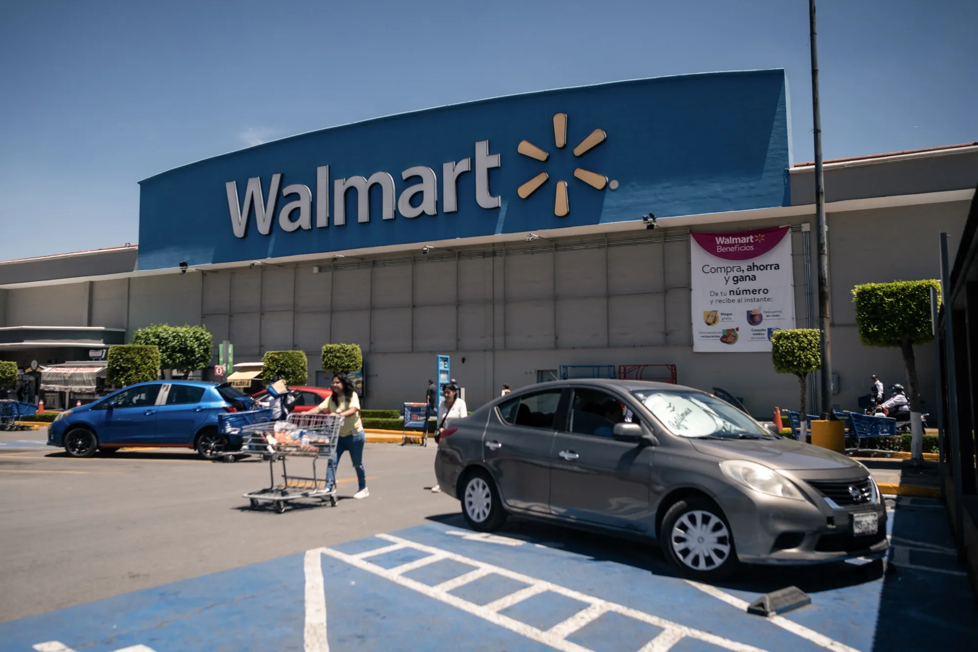 Walmart de Mexico - a Bodega Aurrera store in Mexico City